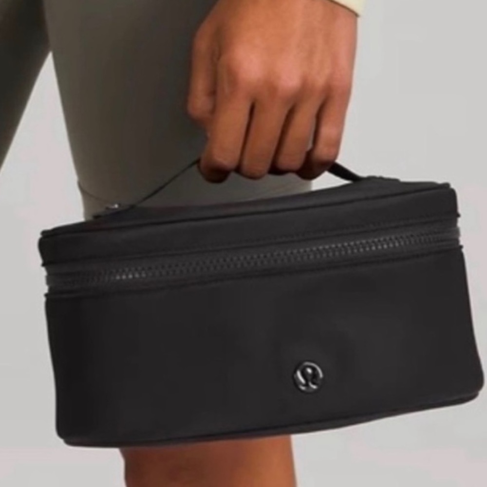NWT Lululemon丨Oval Top-Access bag